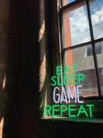 Wanddekoration LED &#39;Eat Sleep Game Repeat&#39;